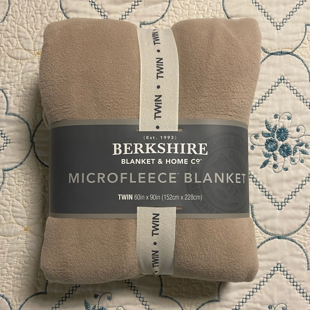 Microfleece Blanket Twin size